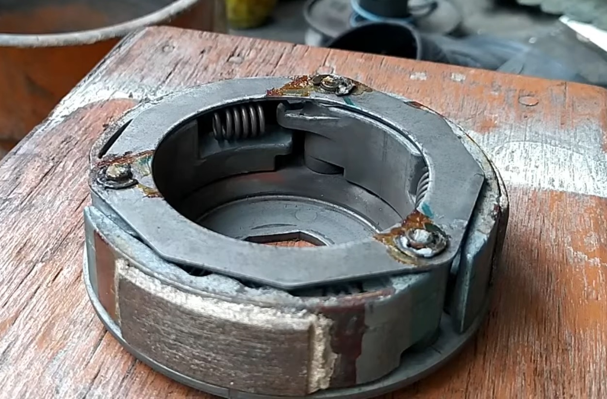 Dua Penyebab Motor Matic Bunyi Berisik Di Bagian CVT, Harus Tahu