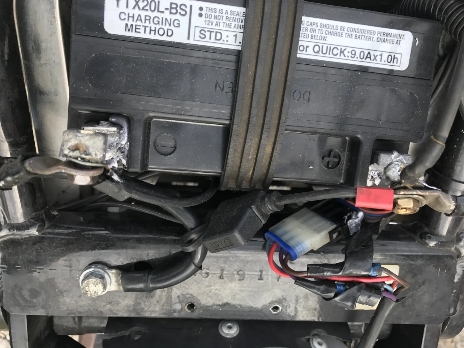 Ini Efek Samping kondisi Terminal Aki di Motor Bekas Jarang Dicek