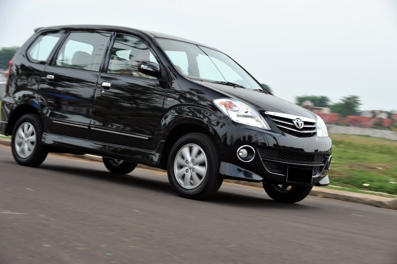 Toyota, Daftar Harga Mobil Bekas Toyota Avanza 2008-2009 Jelang Lebaran