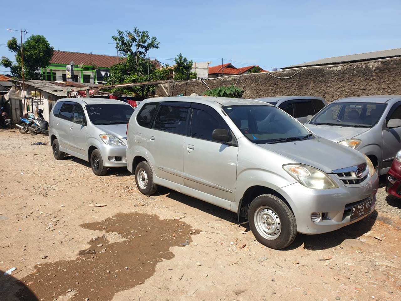 Enam Piliban Mobil Bekas Rp 50 Jutaan, Bisa Nih Buat Mudik
