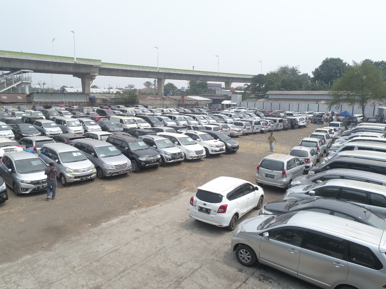 Gempuran Mobil China Harga Terjangkau Pernah Ganggu Ritme Pasar Lelang Mobil Bekas