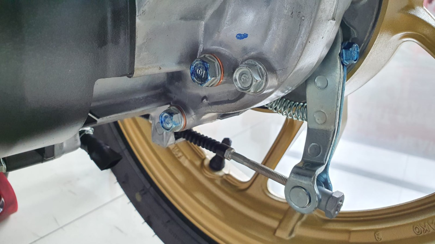 Alasan Kenapa Ada Ring Tembaga Di Baut Oli Gardan CVT Motor Matic