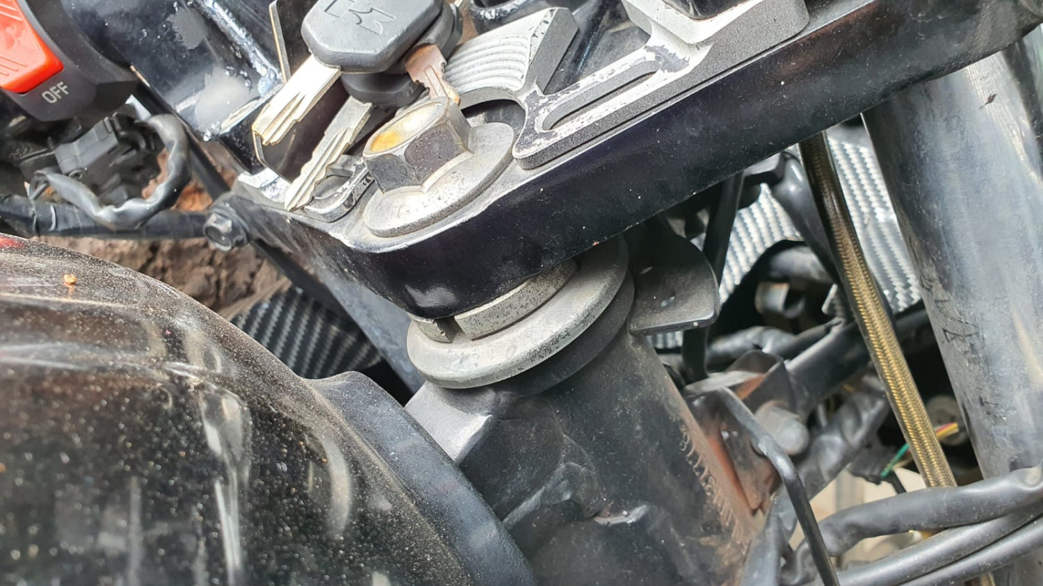 Alasan Kenapa Komstir Motor Bekas Disarankan Tidak Terlalu Kencang