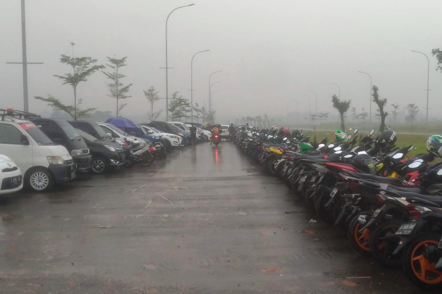 Jangan Asal Numpang Parkir! Ini Lokasi Resmi Tahun Baru 2026 di Jakarta