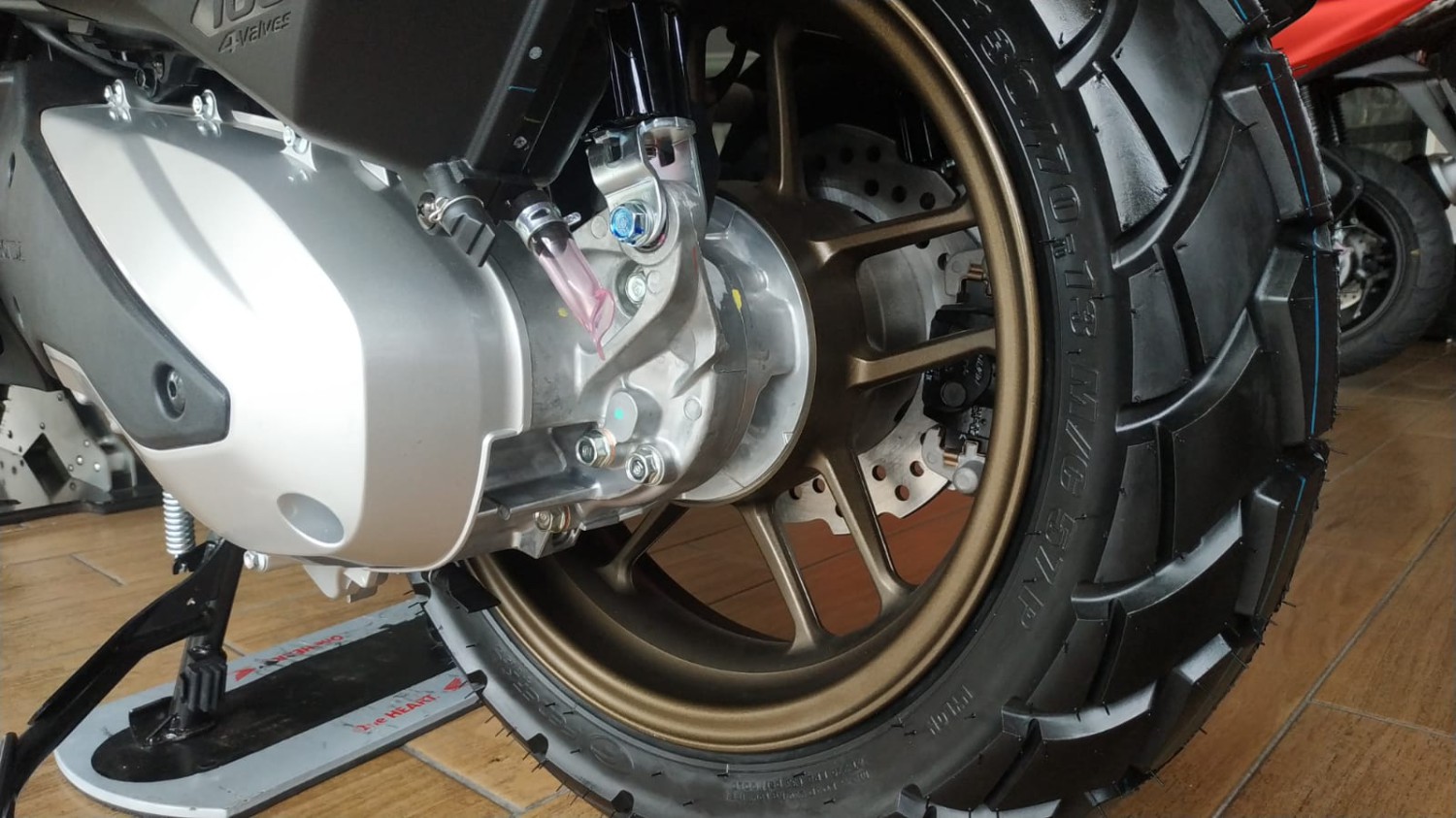 Ternyata Malas Bersihkan Sela-sela Pelek Motor Bekas Dampaknya Begini