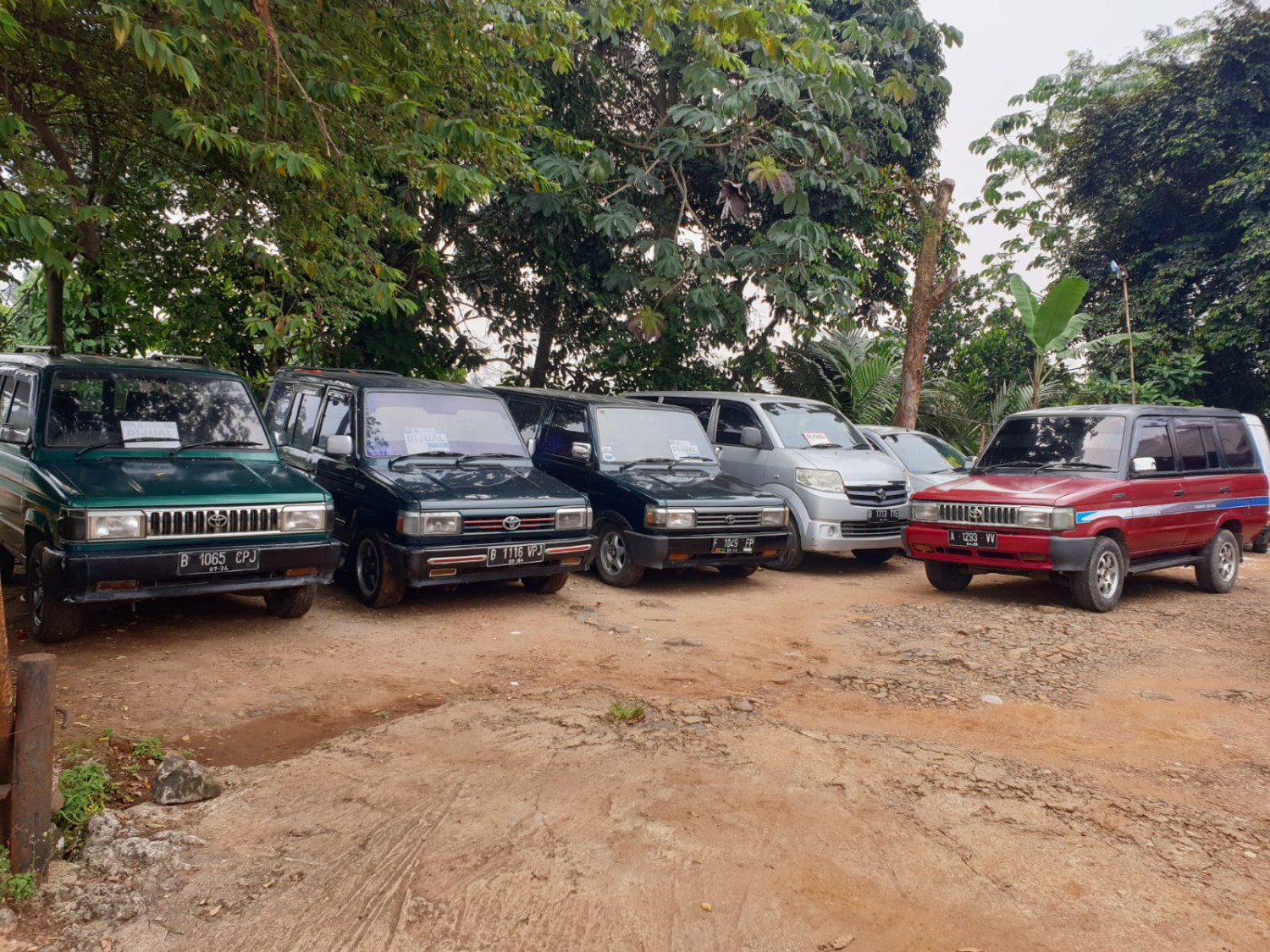 Daftar Mobil Bekas Rp 30 Jutaan, Mau Sedan atau MPV, Nih Pilihannya