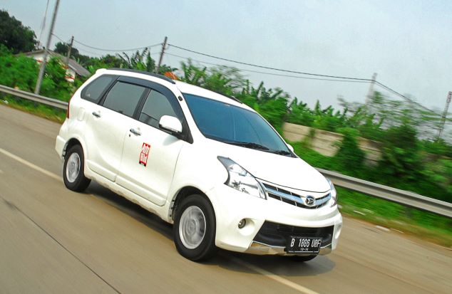 Daihatsu, Daihatsu Xenia, Harga Mobil Bekas Daihatsu Xenia Tahun 2012, Sekarang Cuma Segini
