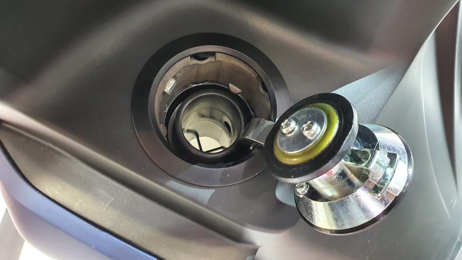 Waspadai Air Masuk ke Tangki Motor Bekas, Ini Beberapa Penyebabnya