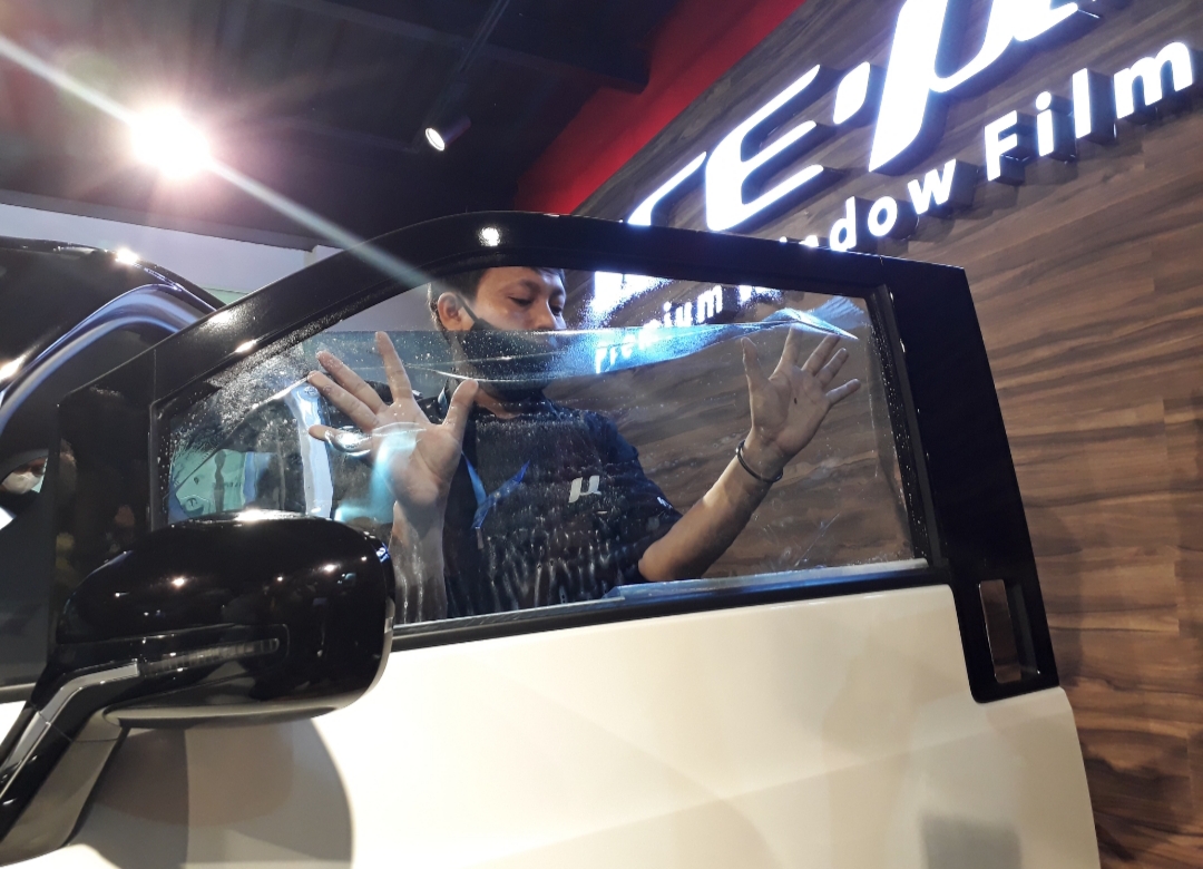 Bikin Kabin Mobil Tetap Adem Saat Mudik, Kaca Film Harus Punya Spek Ini