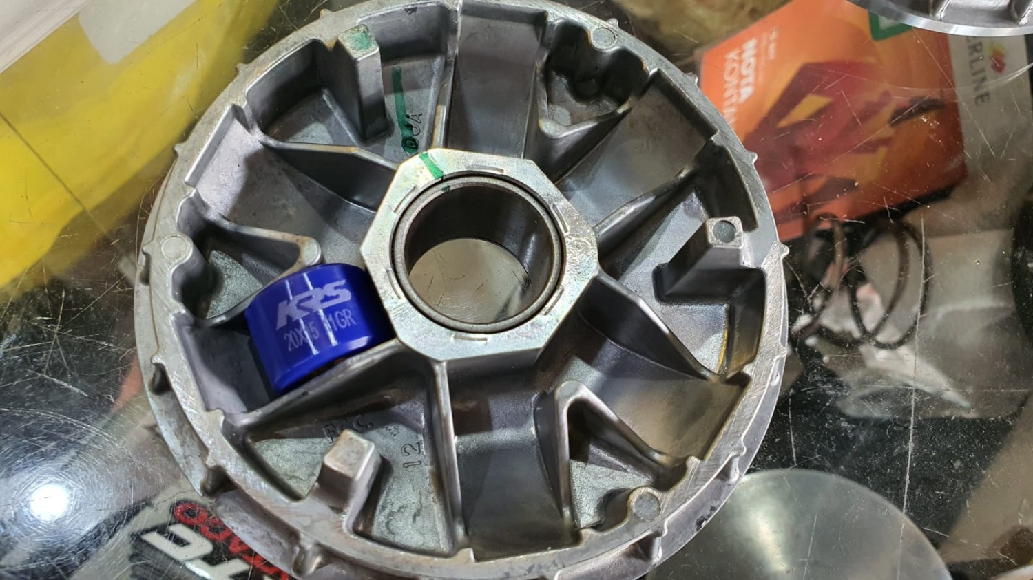 Roller motor Matic Jumlahnya Enam, Ini Efek Sampingnya Kalau Cuma Lima