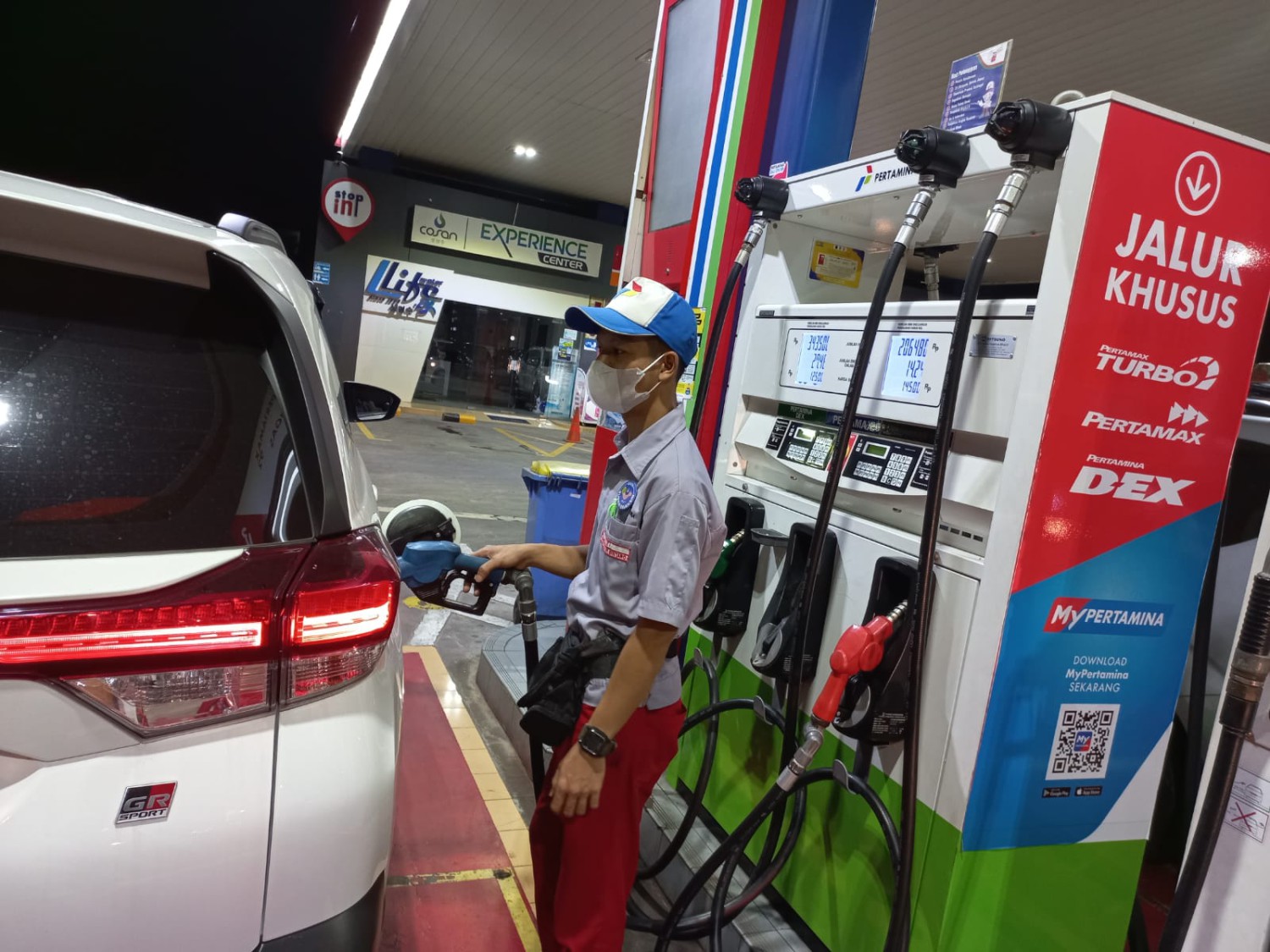 Bahlil Tegaskan BBM Subsidi Tidak Naik Harga, Non-Subsidi Bagaimana?