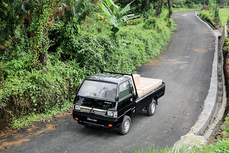 Mitsubishi, Cocok Dipakai Kerja Keras Cari Cuan, Intip Harga Mitsubishi Colt L300