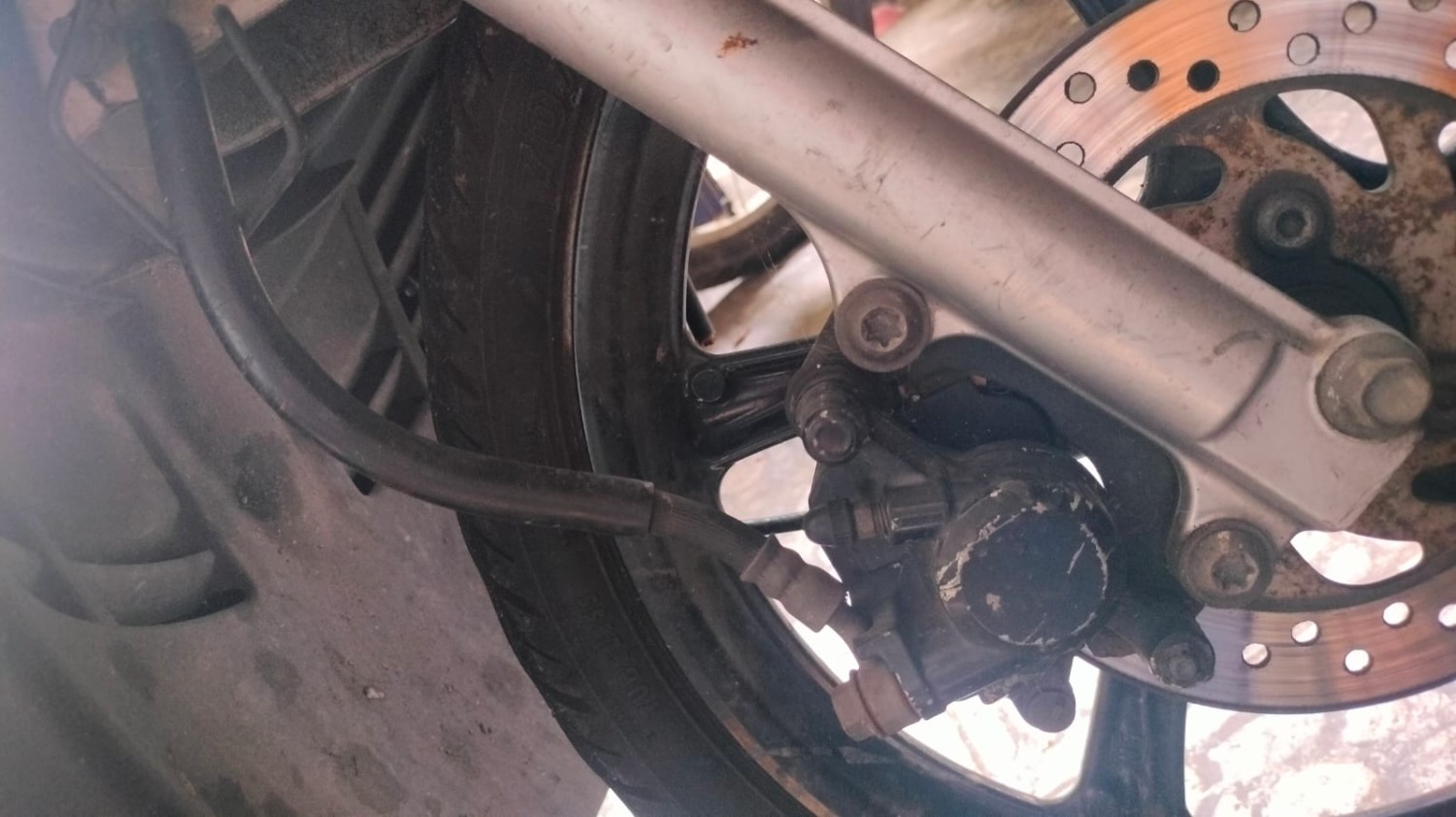 Slang Rem Motor Bekas Kalian Ada Tanda Seperti Ini, Buruan Ganti Baru