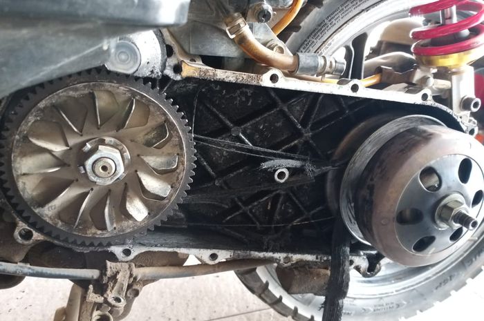 Ternyata Gemuk CVT Bisa Bikin V-belt Motor Matic Cepat Putus