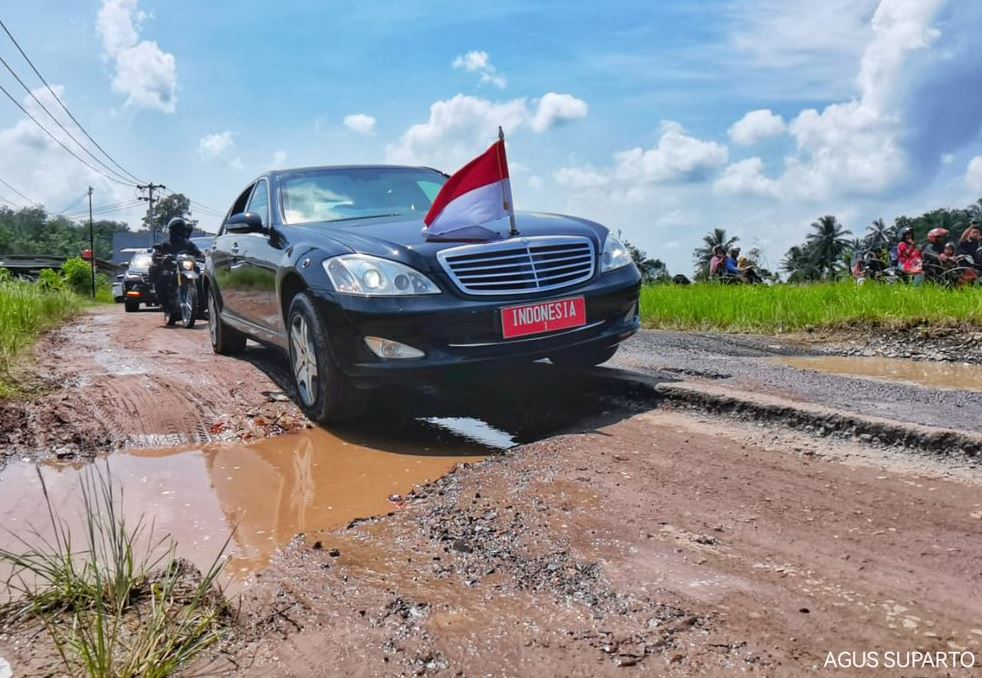 Data Kementerian PU, Ini 10 Provinsi Dengan Rekor Jalan Rusak Terbanyak