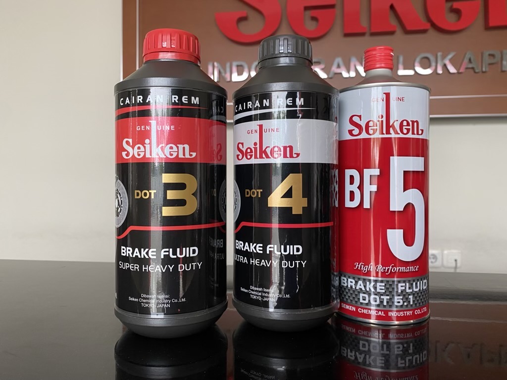 Catat! Ini Efek Mencampur Minyak Rem Mobil Berbeda Spesifikasi