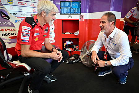 Bos Michelin Ungkap Penyebab Bagnaia Berhenti Balap di MotoGP Malaysia