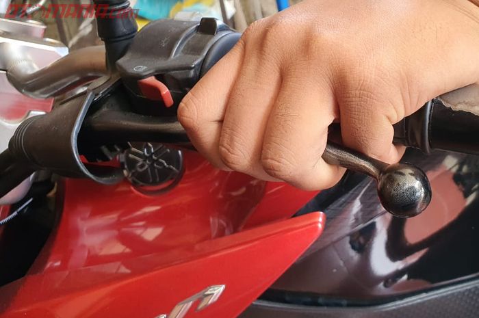 Ternyata Ini Penyebab Motor Bekas Masih Nyelonong Saat Kopling Ditarik