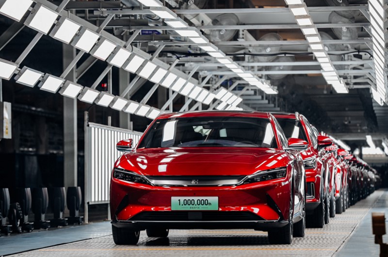 BYD, Penjualan Mobil Listrik BYD Lesu di Negeri Sendiri, Ini Penyebabnya