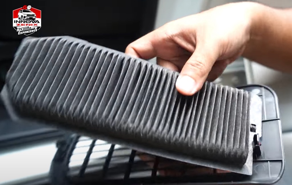 Enggak Biasa Dipakai Terus, Ini Umur Efektif Filter Udara Mobil