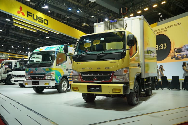 Mitsubishi Fuso Naik Tipis di Agustus, Konsumen Truk Ternyata Masih Wait and See