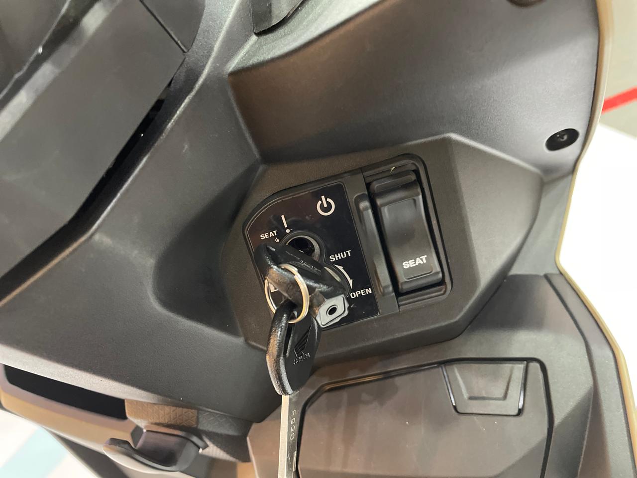 Honda, Bukan Pencet Remote, Alarm Honda BeAT Diaktifkan Lewat Rumah Kunci Kontak, Gini Caranya
