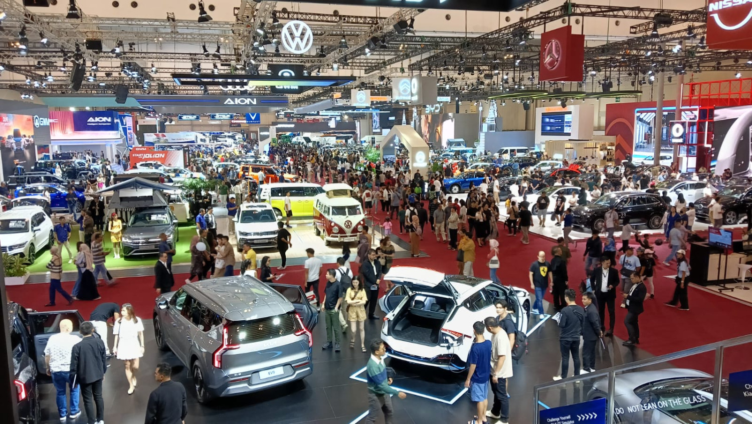 Insentif Pemerintah Bisa Jadi Penyelamat Lesunya Industri Otomotif