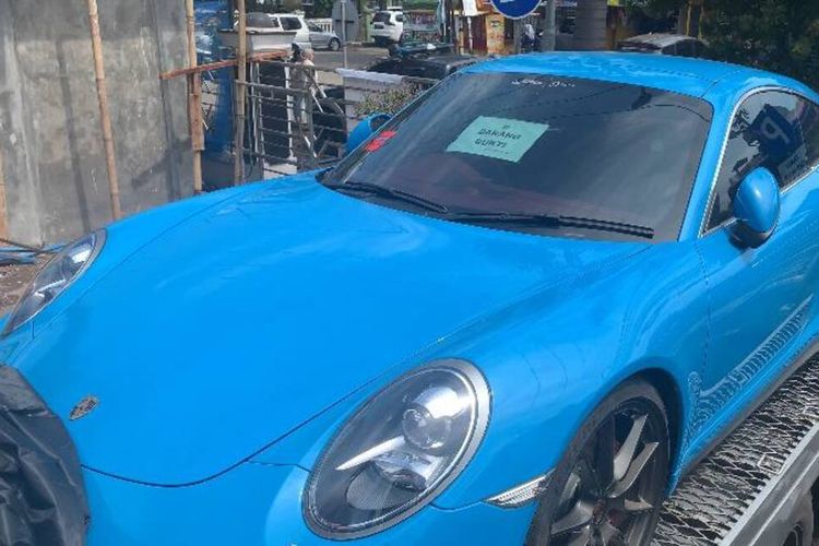 Dimiskinkan Negara, Lamborghini, Porsche dan BMW 840i Mantan Sultan Bandung Dilelang