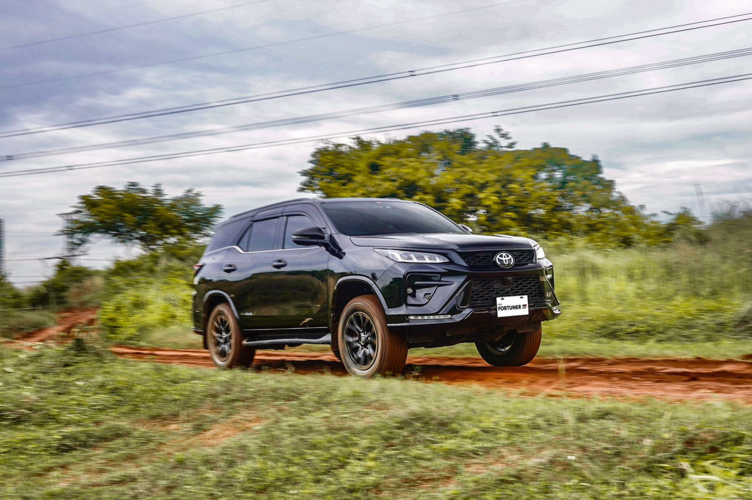 Toyota, Toyota Fortuner, Harga Baru Toyota Fortuner Bikin Kaget, Diskonnya Sampai Rp 45 Juta
