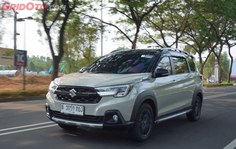 Suzuki , Suzuki XL7, Cocok Buat Ibu Aktif, Suzuki XL7 Hemat Bensin dan Punya Kabin Lega