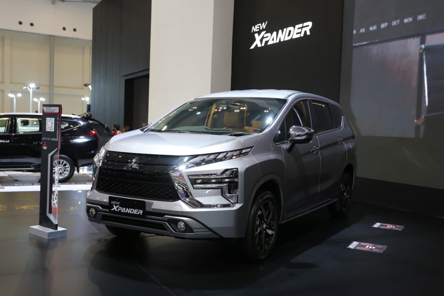Mitsubishi, Akhir Tahun, Dealer Ini Bagi-Bagi Motor dan Emas Buat yang Beli Mobil Mitsubishi