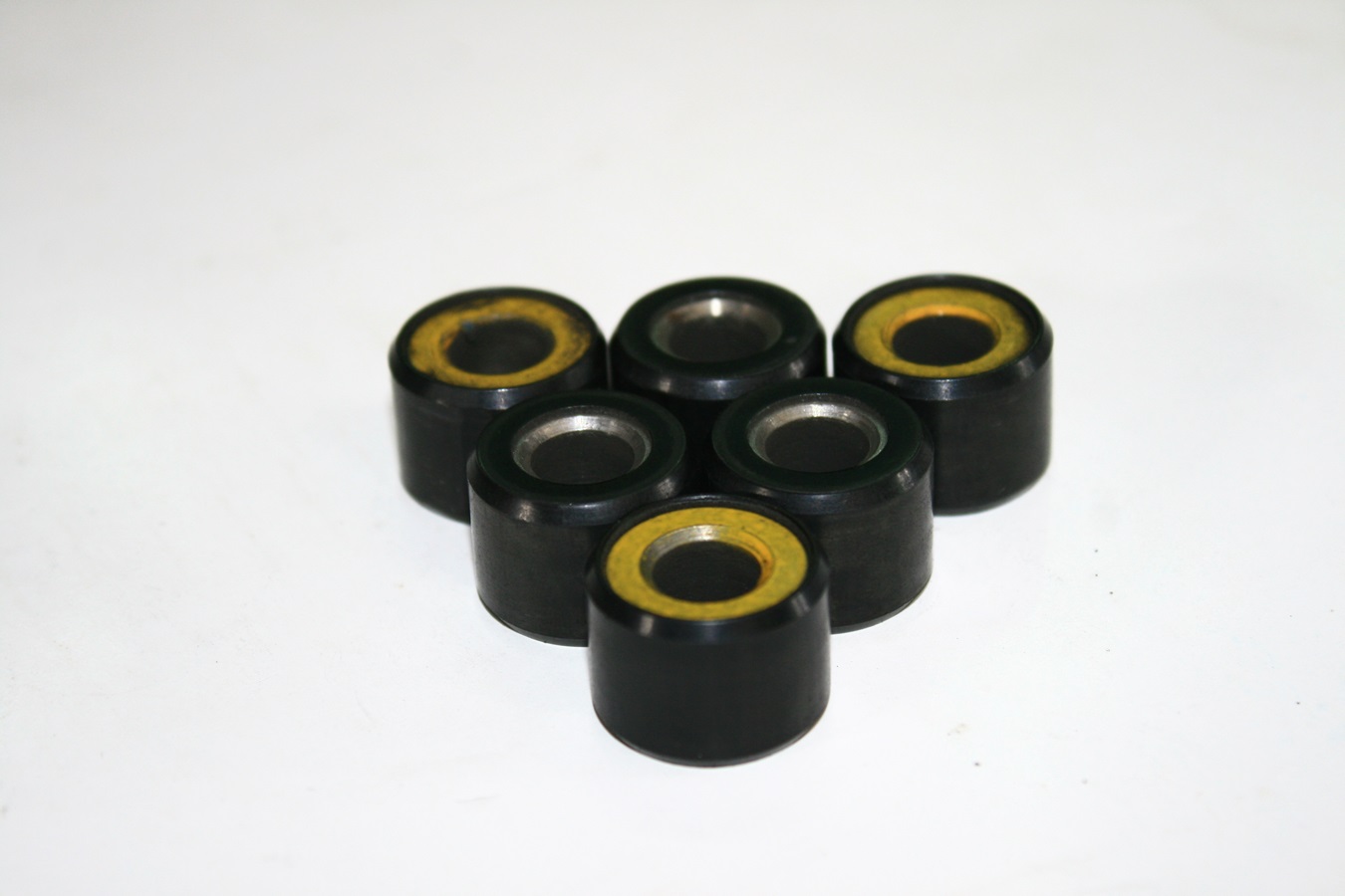 Tiga Efek Samping Motor Matic Pakai Roller Yang Harganya Murahan