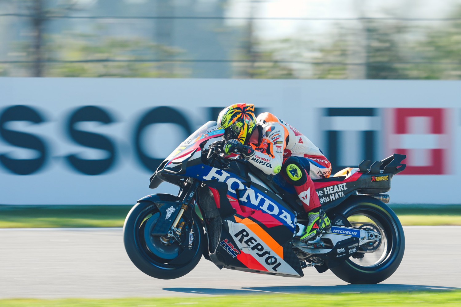 Heboh! Repsol Balik Lagi ke MotoGP, Tapi Tidak Berlabuh di Honda