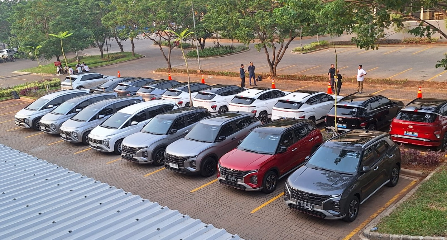 Ini Sebabnya Posisi Roda Mobil Bekas Enggak Boleh Belok Saat Parkir