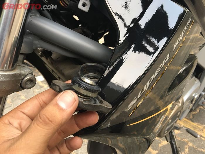 Ternyata Ini Ciri-ciri Tutup Radiator Di Motor Bekas Sudah Rusak