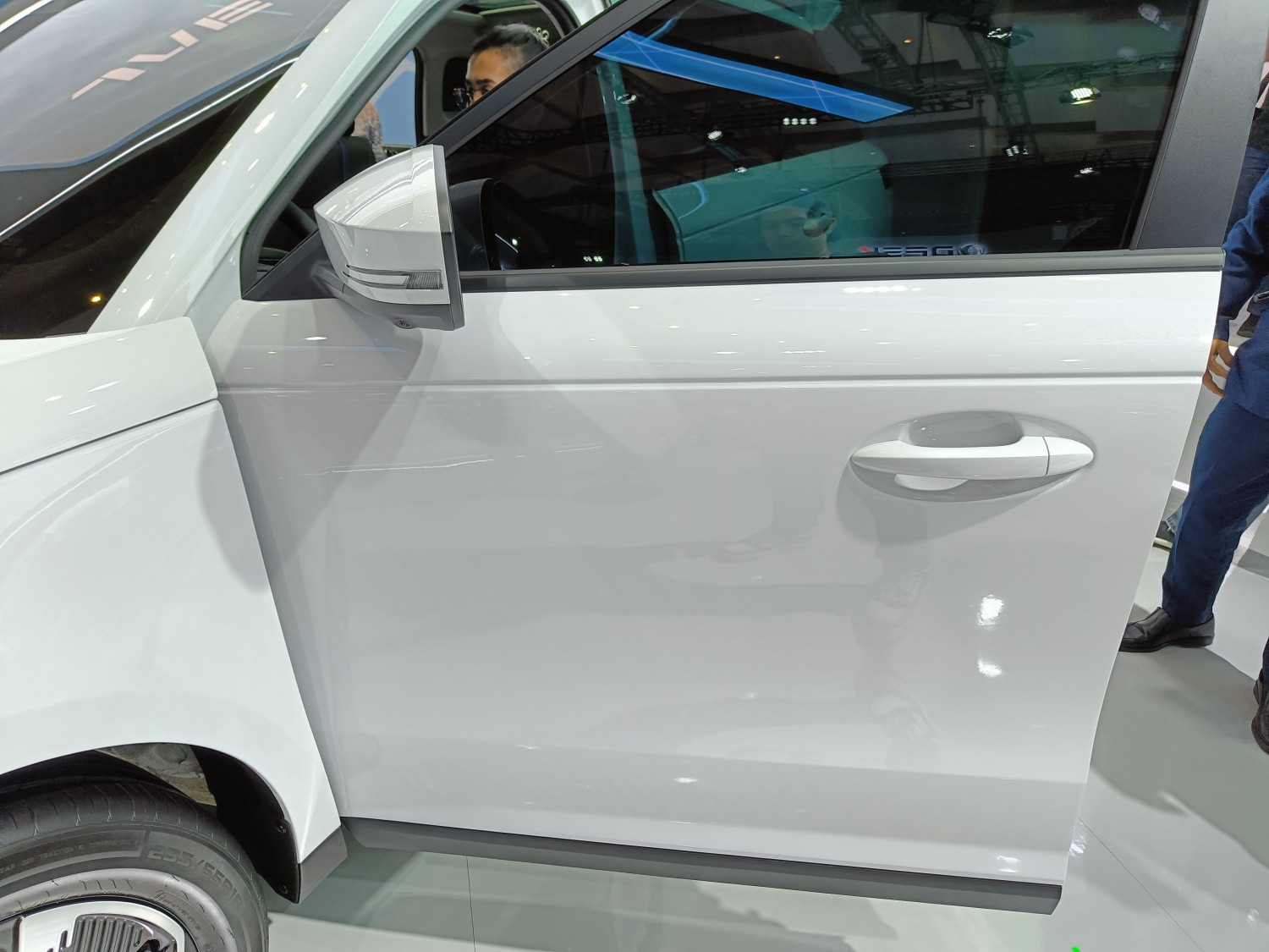 Wajib Tahu, Ini Manfaat Jaga Karet Pelipit Pintu Mobil Dari Kerusakan