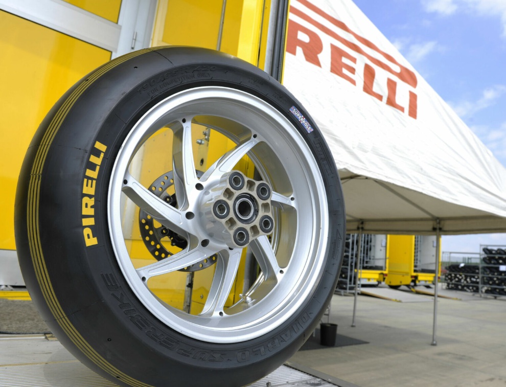 Michelin Pamit, MotoGP Siapkan 4 Tes Khusus Untuk Pirelli di Musim 2026