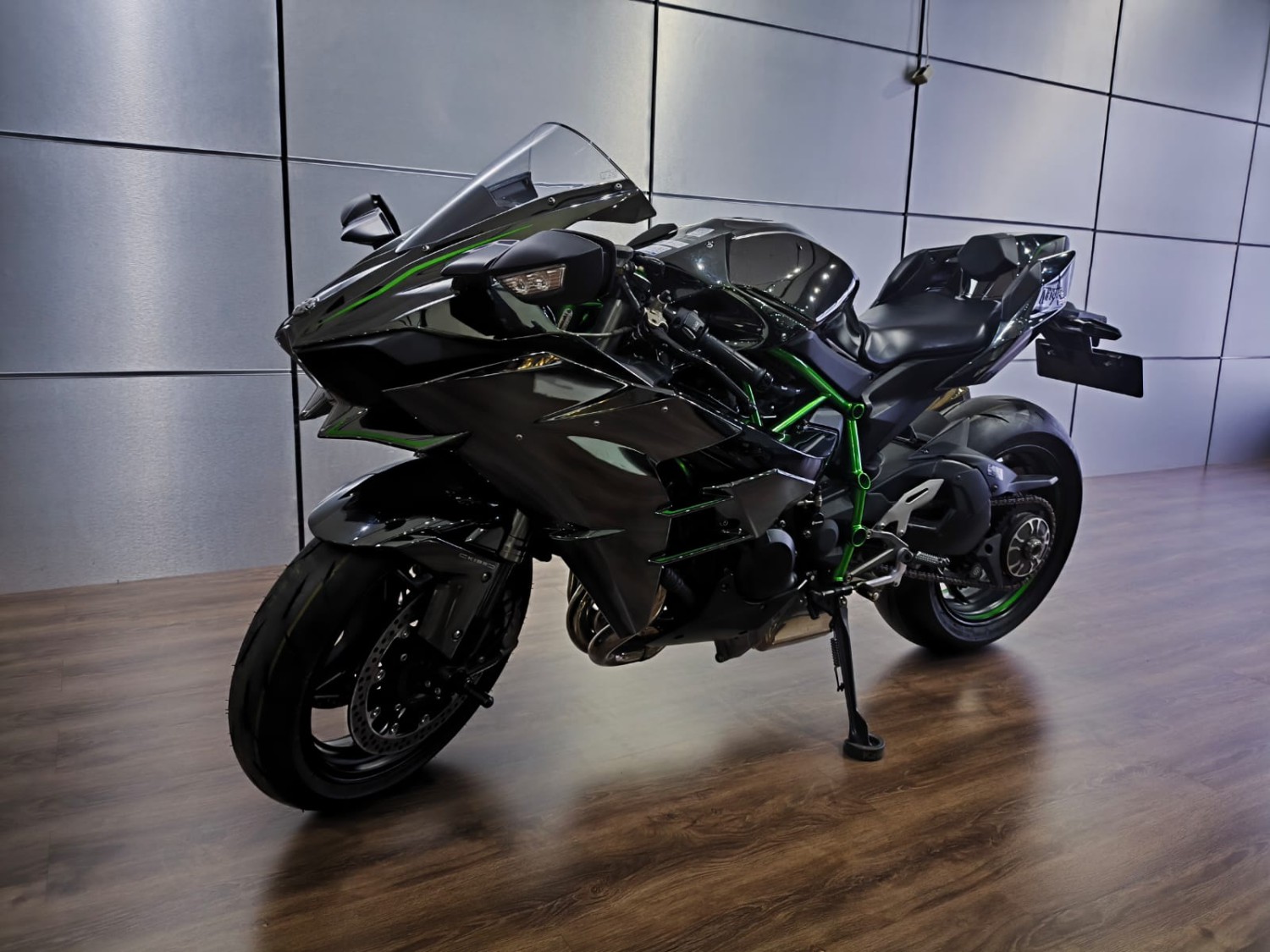 Lebih Murah Dari Baru, Harga Kawasaki Ninja H2 Kondisi NOS Cuma Segini