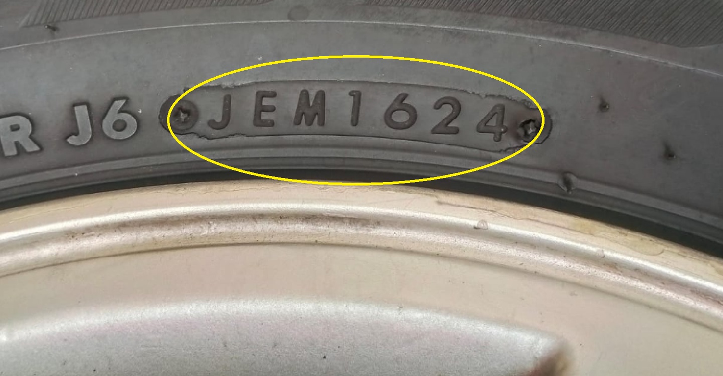 Begini Cara Baca Kode di Dinding Ban Mobil yang Banyak Diabaikan