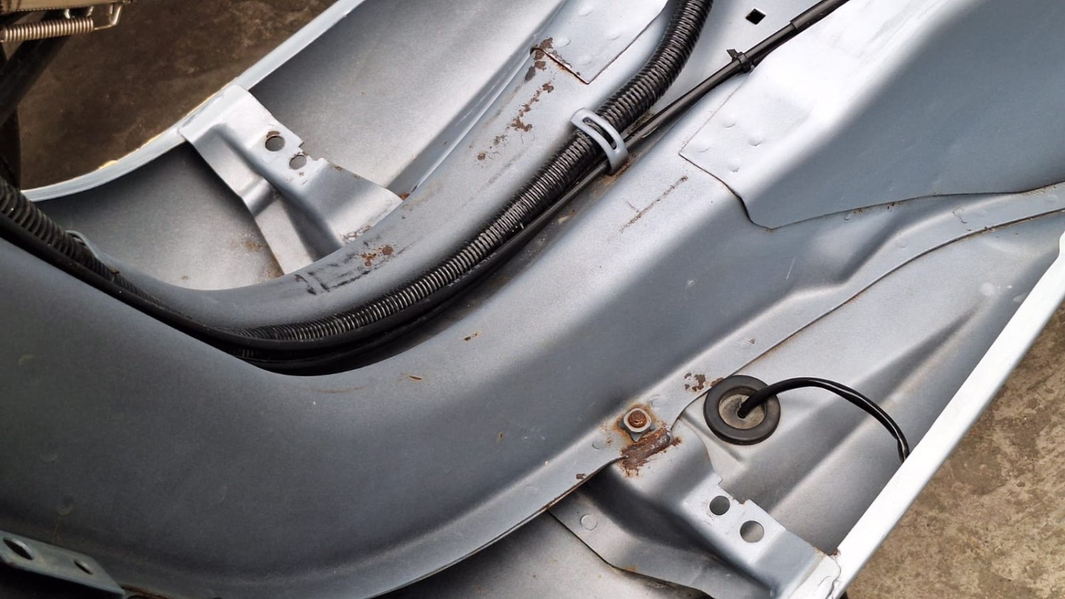 Trik Mudah Mengatasi Baut Yang Berkarat Di Motor Bekas, Simak Caranya