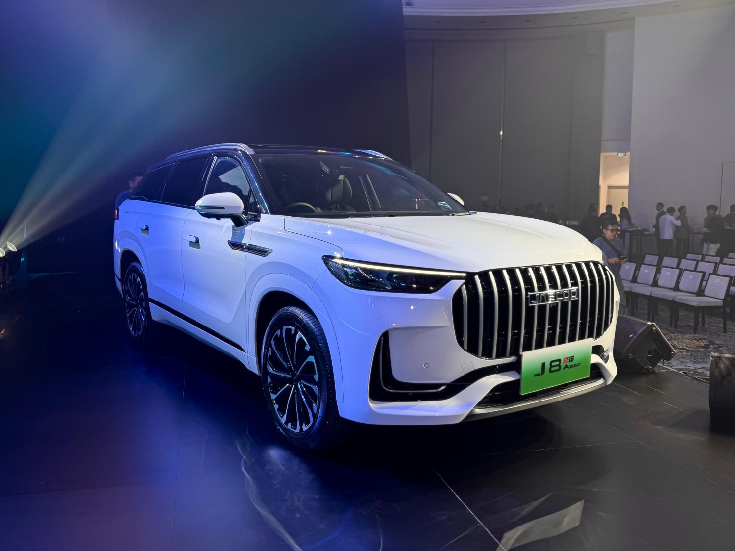 JAECOO J8 SHS Jenis PHEV, Ini Yang Membedakan Dengan Hybrid Biasa