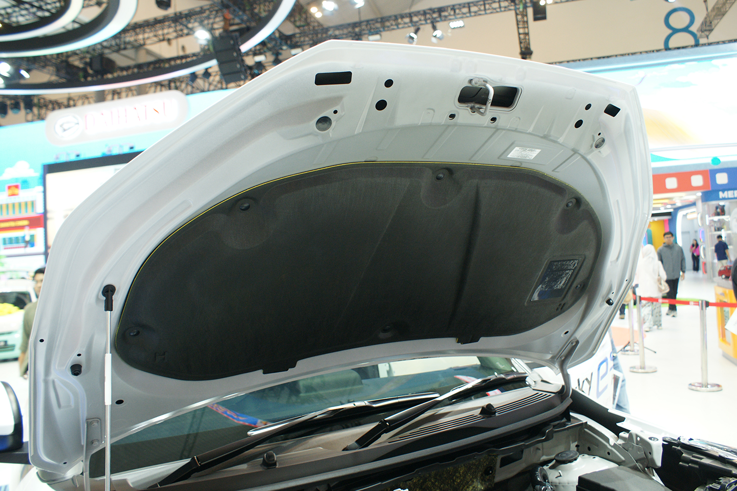 Jangan Panik Kalau Mobil Overheat, Begini Penanganan yang Benar