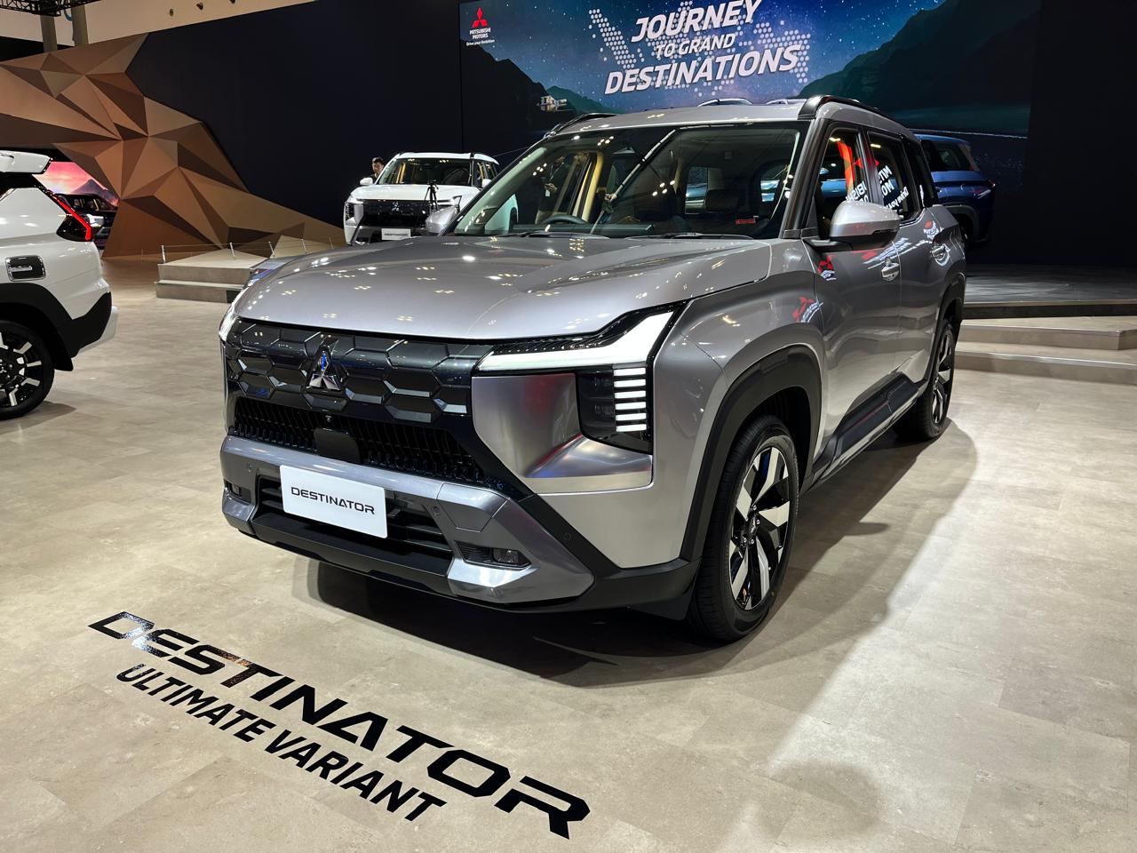 Mitsubishi, Mitsubishi Destinator, Tiga Bulan Mengaspal, Mitsubishi Destinator Sudah Terjual Segini