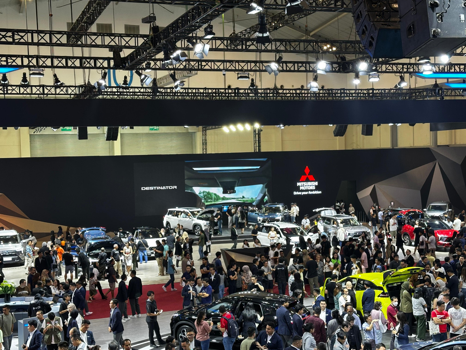 Penjualan Mobil Maret Turun Drastis, 5 Besar Dikuasai Jepang