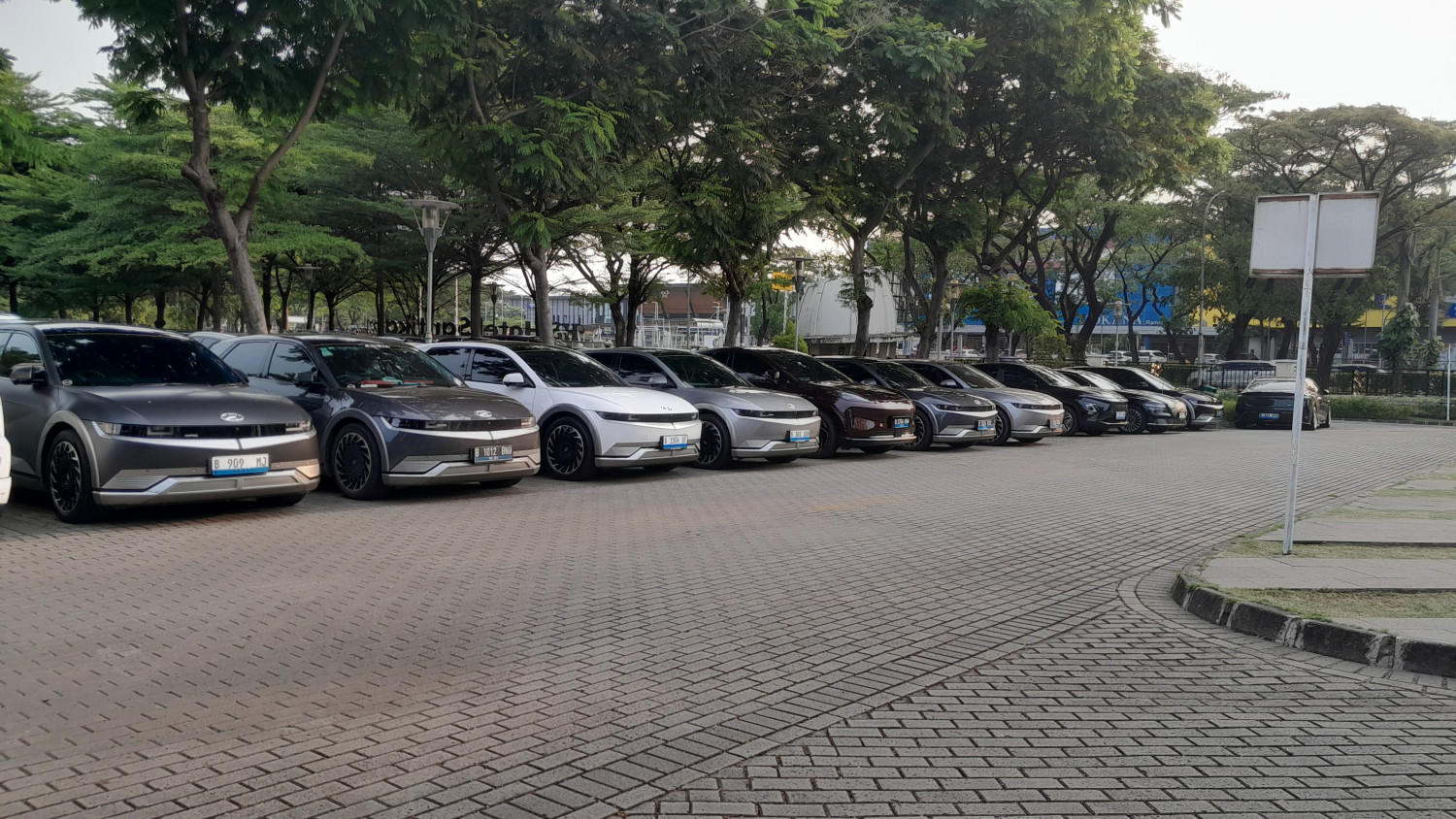 Mobil Listrik Makin Banyak Masuk Tol, Jasa Marga Naikkan Level Kesiagaan