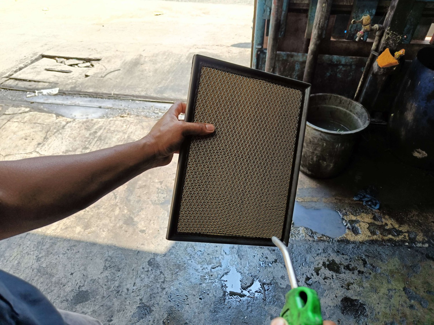 Ini Efek Samping Filter Udara Mobil Bekas Kotor Dipakai Mudik Lebaran