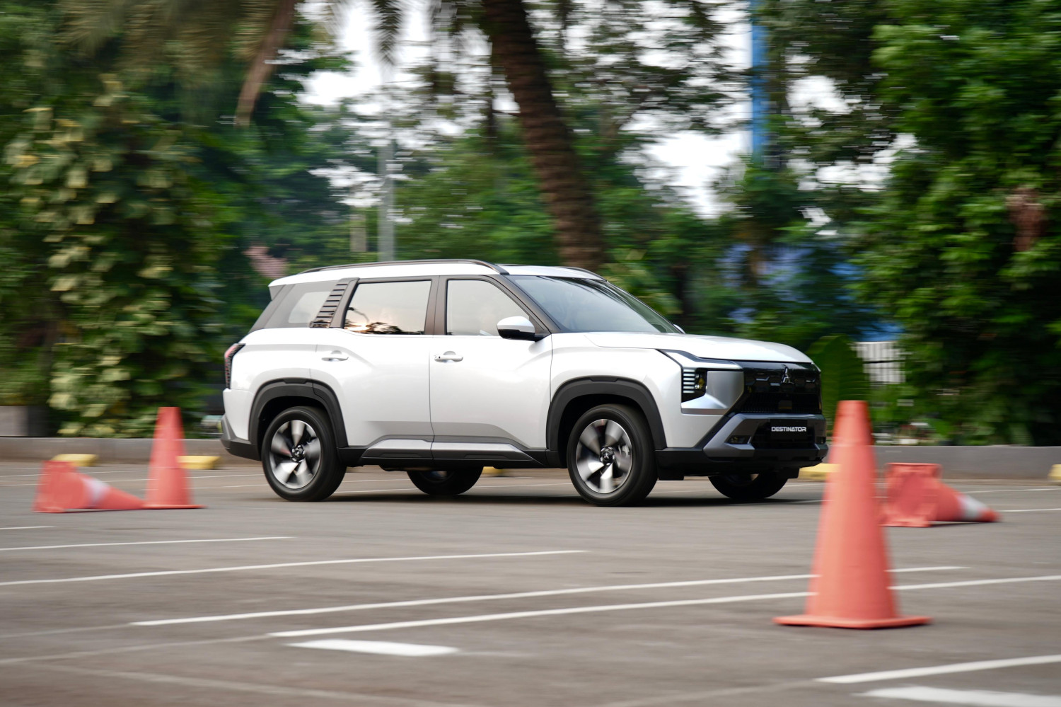 Mitsubishi, Mitsubishi Destinator, Info dari Dealer, Harga Mitsubishi Destinator Naik Segini di Oktober
