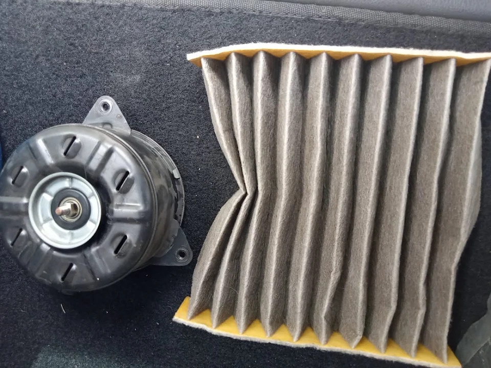 Benarkah Filter Kabin Kotor Bisa Bikin AC Kurang Dingin Maksimal?