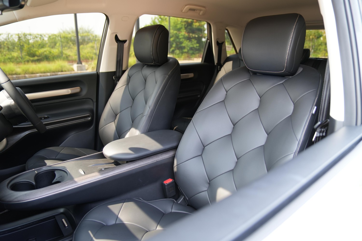 New Cloud EV, Mobil Listrik Kabin Luas, Nyaman, dan Canggih untuk Mobilitas Harian