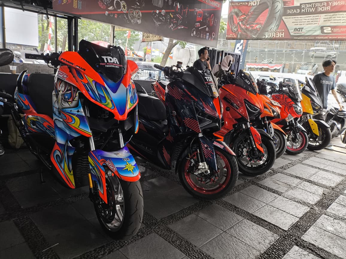 Bore Up XMAX Jadi 300 cc 2 Jam Selesai! Bisa Langsung Dipakai Turing